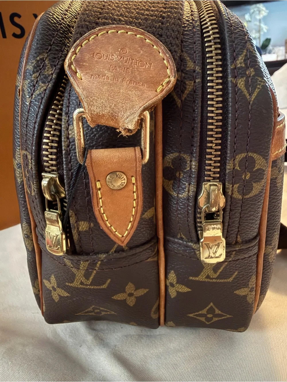 Louis Vuitton Reporter PM